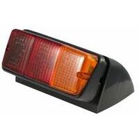 Fanale alogeno posteriore dx 162x70mm con base inclinata, 3 funzioni, Viti M4, lampadine non incluse