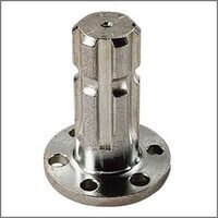 Flangia con perno x pompe 1