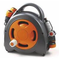 Avvolgitubo AQUABAG corredato di 11,5mt di tubo flessibile (10mt riavvolgibili+1,5mt esterni) 2 raccordi da aggancio, lancia 3Jet, presa rubinetto indoor-outdoor da 3/4