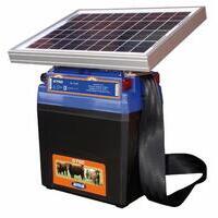 Elettrificatore Ranch AMA S750 a pannello solare 10W completo di batteria ricaricabile 12v12Ah, lunghezza massima del recinto 8KM energia di carica 0,48 Joule