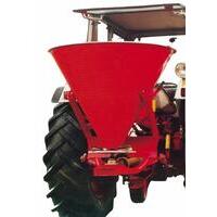 Spandiconcime serie CN300 da 300 Kg con larghezza di spargimento granulati 12/14 mt, cristallini 6/7 mt. Regolazione spargimento 50-1000 Kg/ha. Agitatore compreso. Attacchi sollevatore Cat 1°. Attacco presa di forza 1